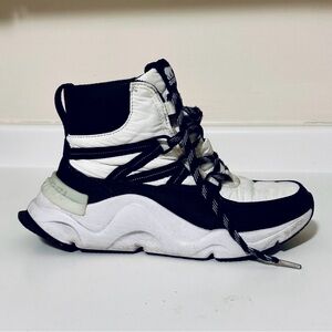 Sorel Kinetic RNEGD Black and White Waterproof Boots